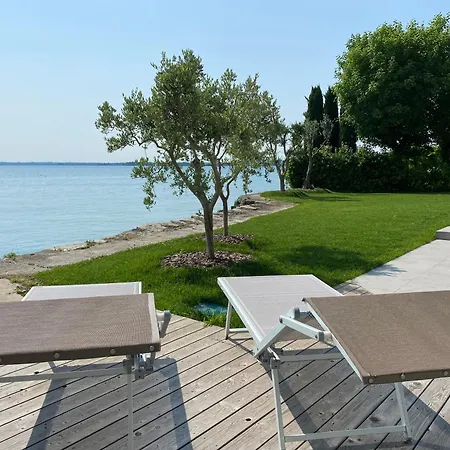 Sirmio - Darsena Apartmán
