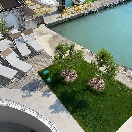 Sirmio - Darsena Apartmán Sirmione