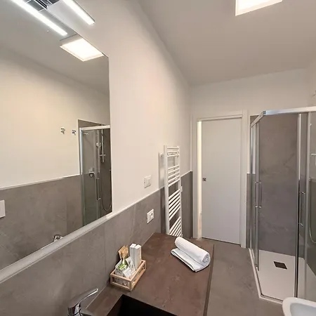 Sirmio - Darsena Apartmán *