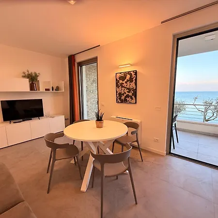 Apartmán Sirmio - Darsena *